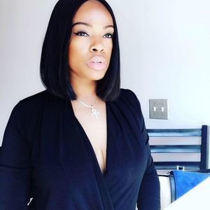 Meet your Posher, Vio